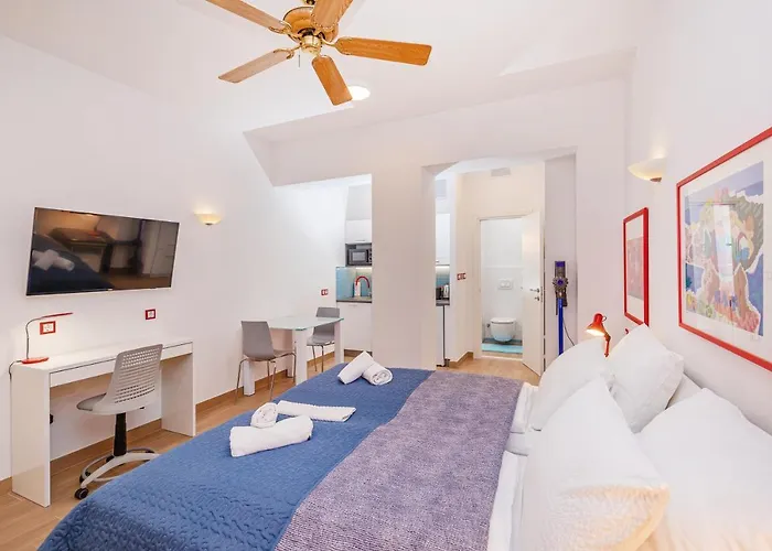 Charming Studio At The Old Town Gate